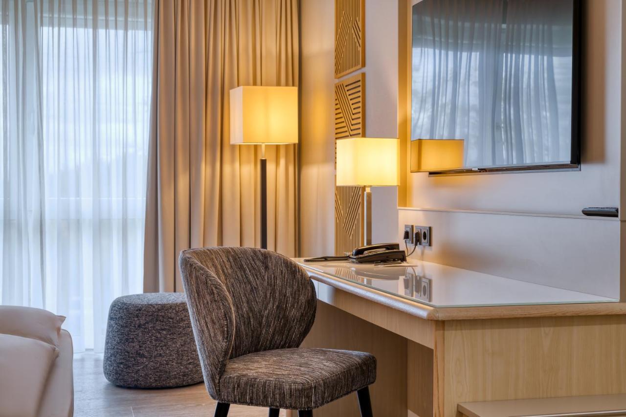 Mercure Duesseldorf Kaarst Exterior foto